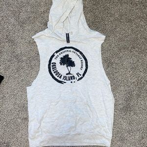 Sleeveless vacation shirt